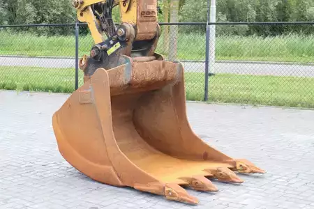 Kettenbagger 2020 Caterpillar 320 07C | BUCKET | QUICK COUPLER (12)