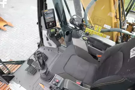 Kettenbagger 2020 Caterpillar 320 07C | BUCKET | QUICK COUPLER (18)