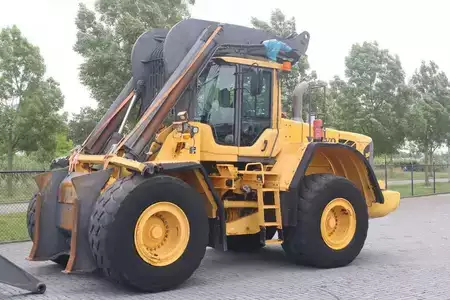 Wielladers 2009 Volvo L180 F HL | HIGH-LIFT | LOG STACKER | HOLZ GRAPPLE (8)