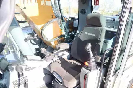 Telakaivinkoneet  2019 Liebherr R924 LC | ROTOTILT + GRIPPER | 2X BUCKET (19)