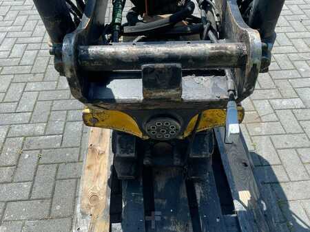 Attrezzatura 2017 Engcon S70 | TILT ROTATOR | ROTOTILT (11)
