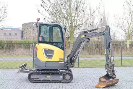 Minibagry 2020 Volvo ECR25 ELECTRIC | JECR25D | TILTBUCKET | BUCKET | L (4)