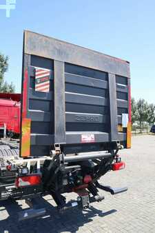 Outro 2015 Scania R580 V8 | 6X2 | BDF | RETARDER | TAILLIFT | EURO 6 (11)