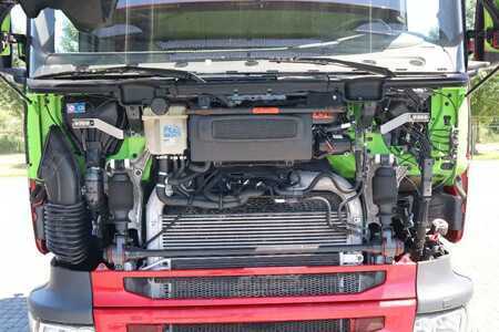 Outro 2015 Scania R580 V8 | 6X2 | BDF | RETARDER | TAILLIFT | EURO 6 (14)