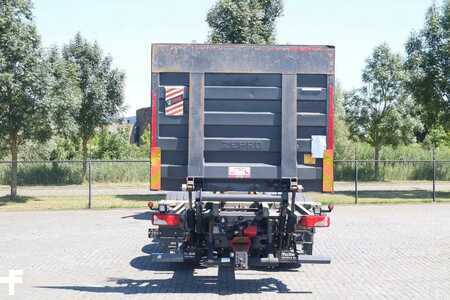 Outro 2015 Scania R580 V8 | 6X2 | BDF | RETARDER | TAILLIFT | EURO 6 (6)