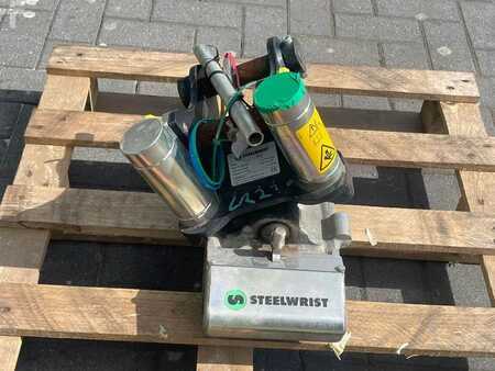 Osprzęt 2020 Steelwrist TMX S30 -180HA | TILT QUICKCOUPLER | TILTING COUPL (4)