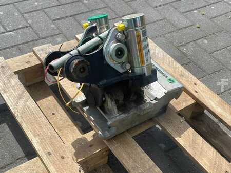 Osprzęt 2020 Steelwrist TMX S30 -180HA | TILT QUICKCOUPLER | TILTING COUPL (7)