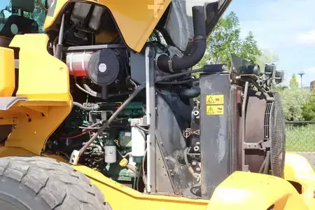 Kolové nakladače 2014 Volvo L70G BUCKET AIRCO (11)