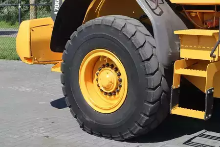 Kolové nakladače 2014 Volvo L70G BUCKET AIRCO (14)