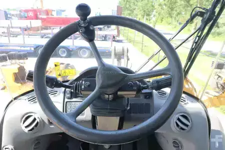 Kolové nakladače 2014 Volvo L70G BUCKET AIRCO (19)