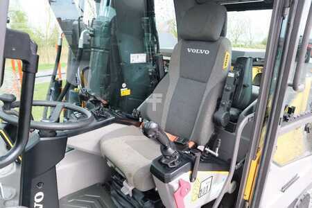 Volvo EWR 170 E | ROTOTILT | BUCKET | DOZERBLADE | TRAIL