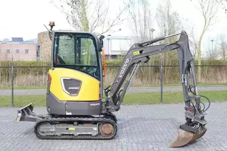 Minigrävare 2021 Volvo ECR25 ELECTRIC | JECR25D | TILTBUCKET | BUCKET | L (4)