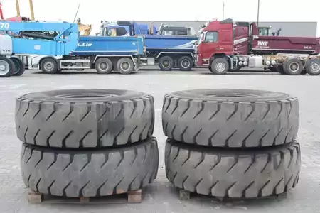 Pozostałe 0 [div] Marangoni 18.00-25 MKS | LIEBHERR 944 | TIRES + RI (6)