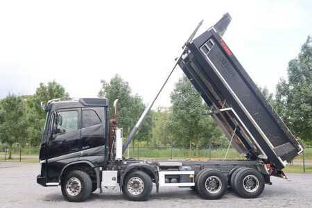 Outro 2016 Volvo FH 13.540 8X4 TIPPER EURO 6 BIG AXLES RETARDER VDS (3)