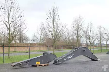 Attachments 0 Volvo EC 250 E | BOOM + STICK | AUSLEGER | GOOD CONDITIO (2)