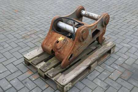 Anbauteile 0 Volvo EC360 | SCHNELLWECHSLER | QUICK COUPLER (2)