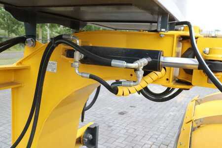 Liitteet 2022 Stark RSW 3000 S | SWEEPER | BRUSH | KEHRMASCHINE | WATE (10)