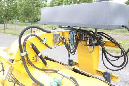 Liitteet 2022 Stark RSW 3000 S | SWEEPER | BRUSH | KEHRMASCHINE | WATE (11)