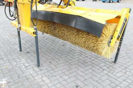 Liitteet 2022 Stark RSW 3000 S | SWEEPER | BRUSH | KEHRMASCHINE | WATE (4)