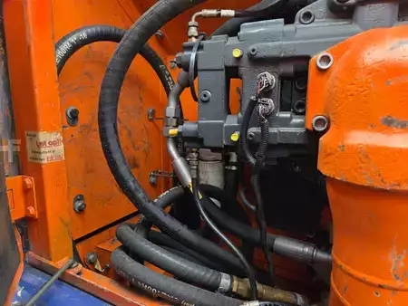 Hydraulic Excavators 2007 Doosan DX340LC demolition machine (18)