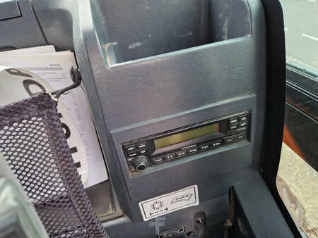 Excavadoras de ruedas 2015 Hyundai Robex 160W-9A met 6-cilinder Cummins motor (13)