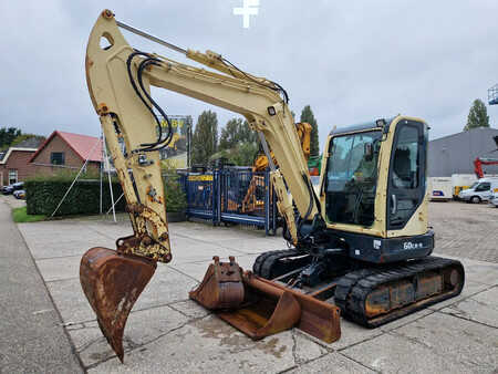 Mini excavadoras 2014 Hyundai Robex CR60-9 met airco (15)