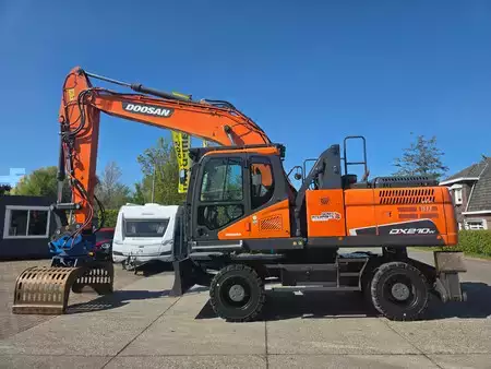Mobil gravemaskin 2018 Doosan DX210W-5 2018 met Zijtveld S1202D sorteergrijper 2018 (1)