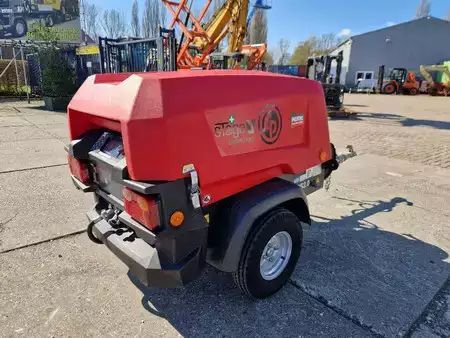 Kompresor 2023 Atlas Copco CPS2.0 in nieuwstaat met 102 uur! (16)