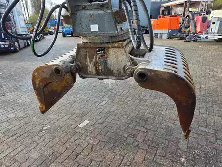 Grues mobiles 2020 Sennebogen 821 overslagkraan met roterende sorteergrijper (6)