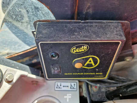Mini excavadoras 2014 Hitachi ZX65USB-5A CLP with airco (11)