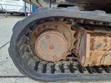 Mini excavadoras 2014 Hitachi ZX65USB-5A CLP with airco (14)