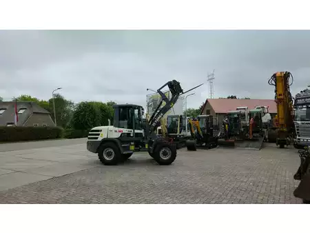 Chargeuse sur pneus 2016 Terex TL80 met 4-cilinder Deutz (28)
