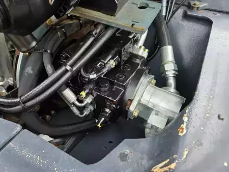 Chargeuse sur pneus 2016 Terex TL80 met 4-cilinder Deutz (8)