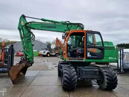 Mobilní bagry 2015 Hyundai Robex 160W-9A with 6-cylinder Cummins (23)