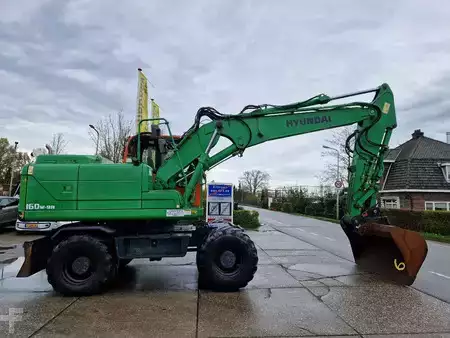Mobilní bagry 2015 Hyundai Robex 160W-9A with 6-cylinder Cummins (27)