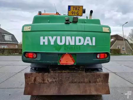 Mobilní bagry 2015 Hyundai Robex 160W-9A with 6-cylinder Cummins (28)