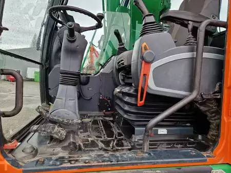 Mobilní bagry 2015 Hyundai Robex 160W-9A with 6-cylinder Cummins (8)