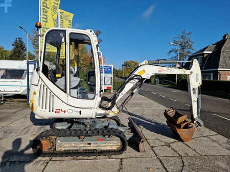 Mini kotrógép 2011 Wacker Neuson 2404RD met nivelleersysteem, mountain proof (20)