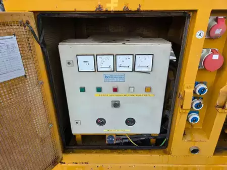 Power Generator 0 Bredenoord 40 kVA met startautomaat (8)