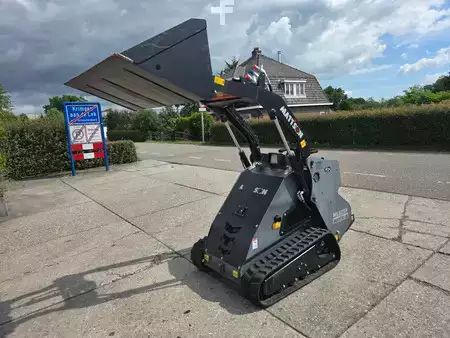 Laderaupe 2024 Mattson Mattson ML525Y mini rups schranklader / skid steer loader DEMOMODEL (1)