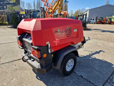 Kompresszor 2023 Atlas Copco CPS2.0 in nieuwstaat met 100 uur! (4)