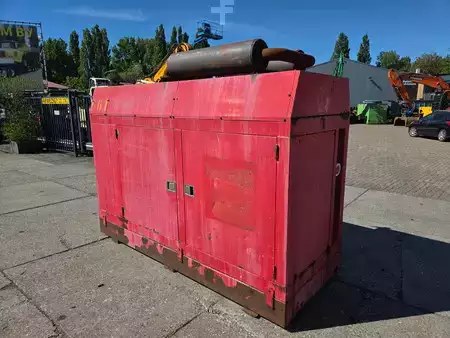 Power Generator 0 Bredenoord ± 90 kVA, 6-cilinder DAF 615 turbo (1)