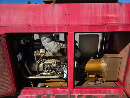 Power Generator 0 Bredenoord ± 90 kVA, 6-cilinder DAF 615 turbo (11)