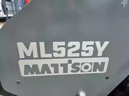 Laderaupe 2024 Mattson Mattson ML525Y DEMO mini skidsteer loader/schranklader rupsen als nieuw (11)