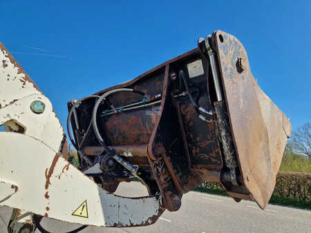 Kerekes rakodó 2008 Terex TL80 in nette staat (19)