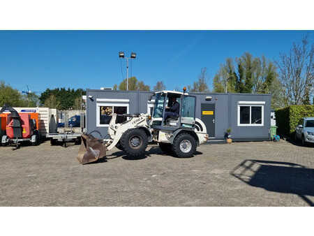 Kerekes rakodó 2008 Terex TL80 in nette staat (23)