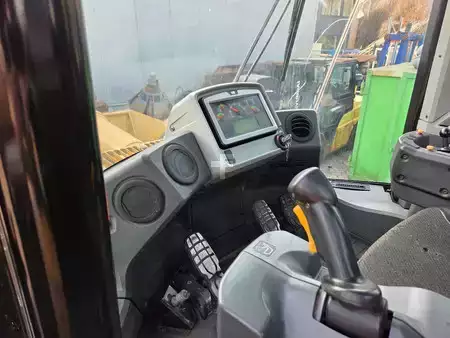 Pyöräkuormaajat 2018 Caterpillar 962M met airco (25)