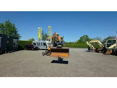 Mini pelle 2017 Case CX75C SR met draai/kantelstuk (20)