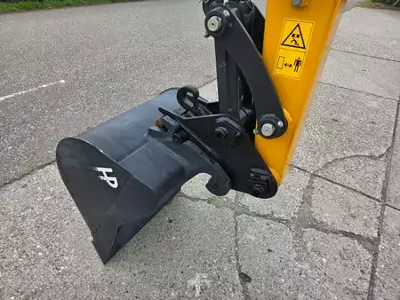 Mini-koparki 2024 Yuchaï U27 DEMOMODEL IN NIEUWSTAAT! (14)