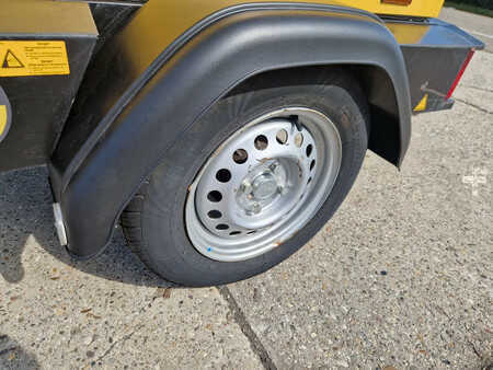 Kompressori 2022 KAESER M20.2 in zeer nette staat! (11)